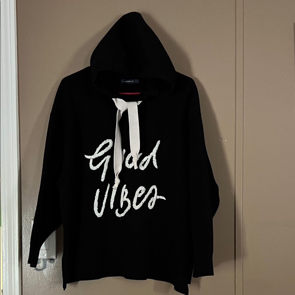Zara Black 'Good Vibes' Hoodie Sweater